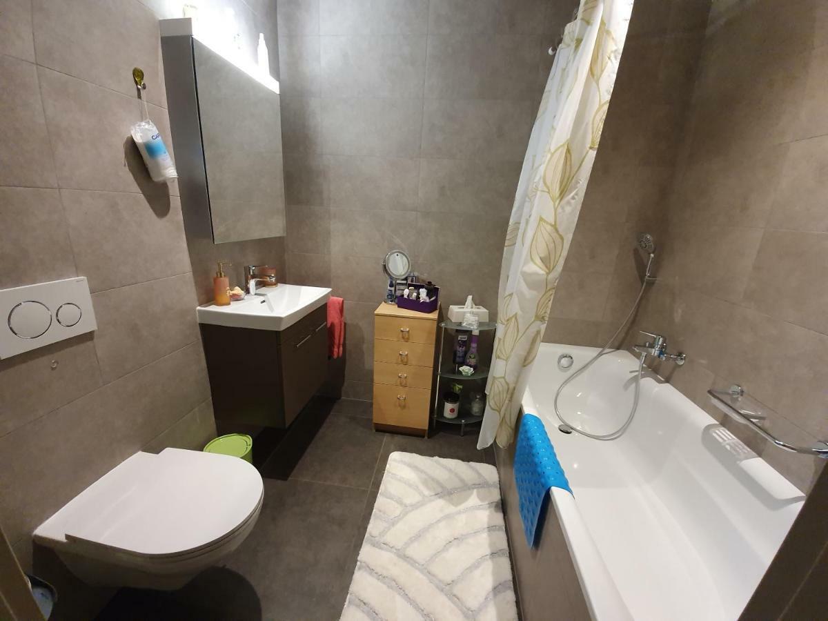 Chambre Aux Bord De L'Areuse エクステリア 写真